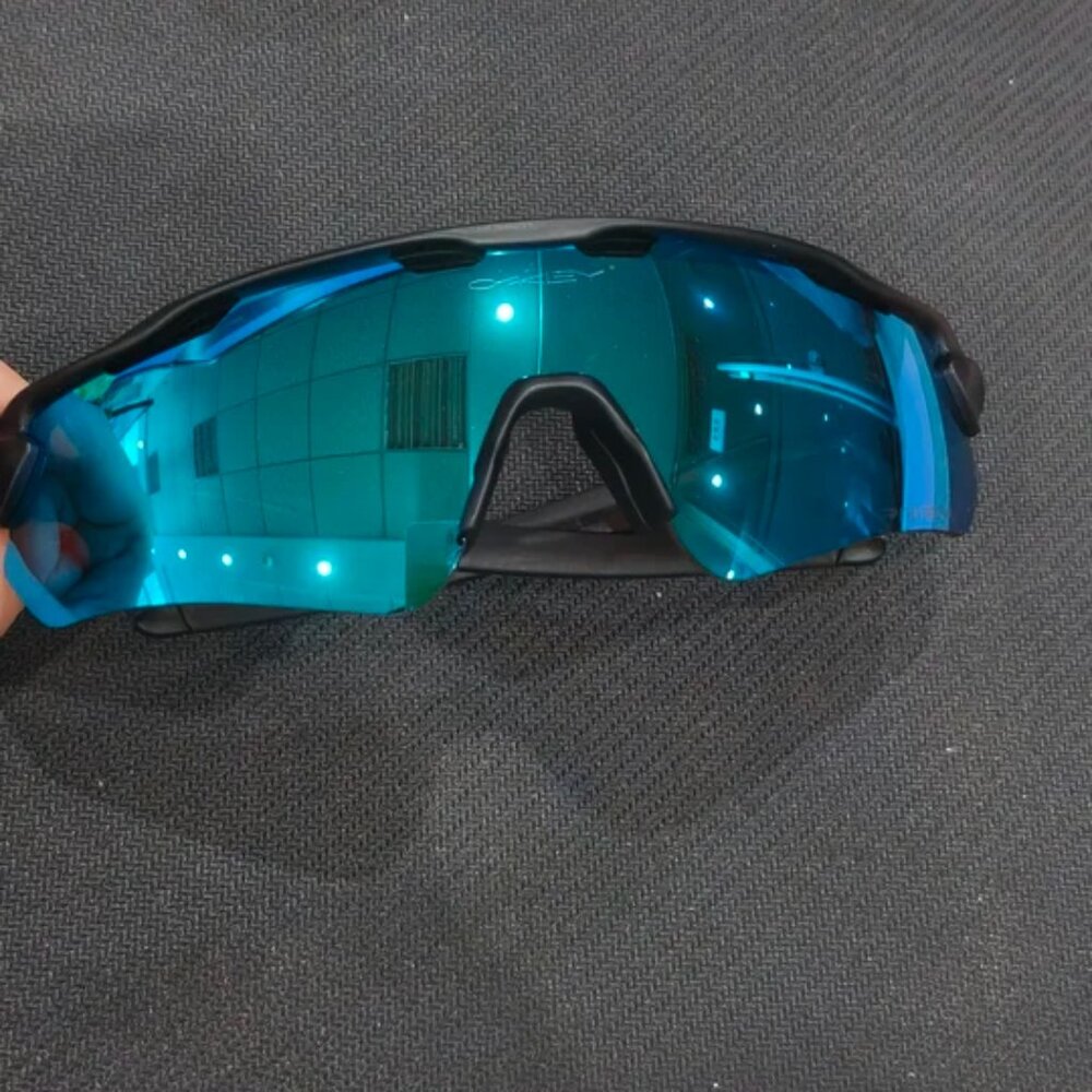 Oakley Sutro – Prizm Sapphire Lens (Black Frame)